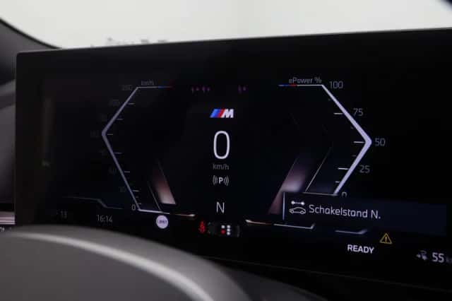 BMW i5 (2026) thumbnail 3