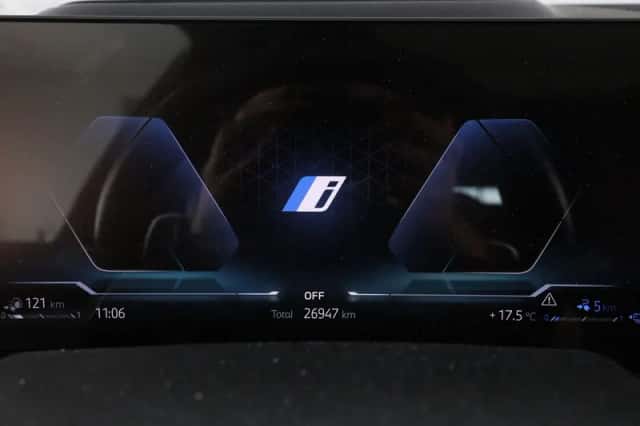 BMW X5 (2025) thumbnail 3