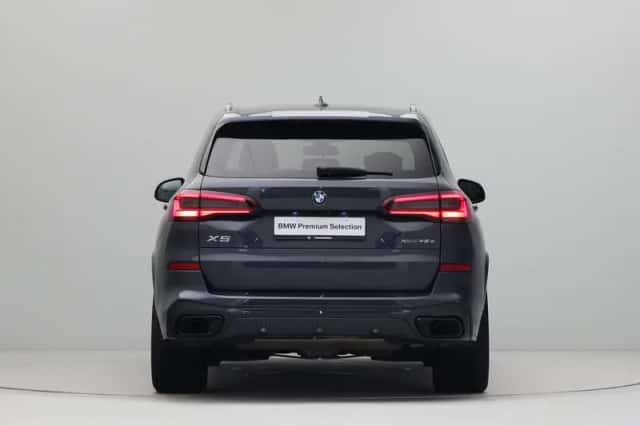BMW X5 (2021) thumbnail 6