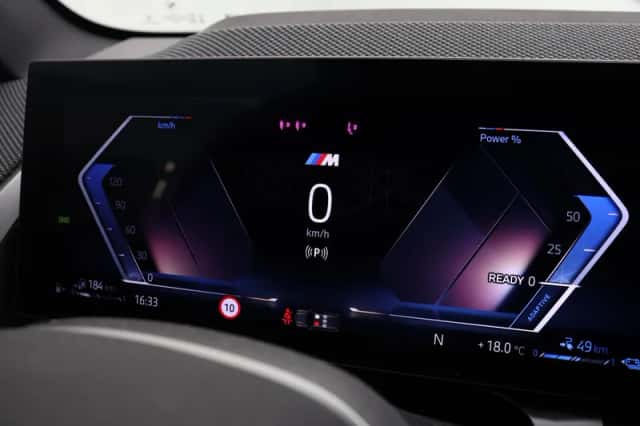 BMW X3 (2026) thumbnail 2