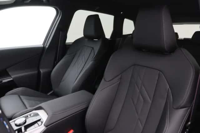 BMW X3 (2026) thumbnail 5