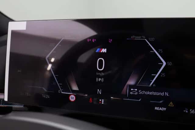 BMW i5 (2026) thumbnail 3