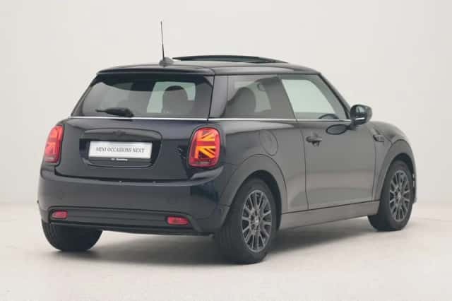 MINI Mini Electric (2022) thumbnail 5