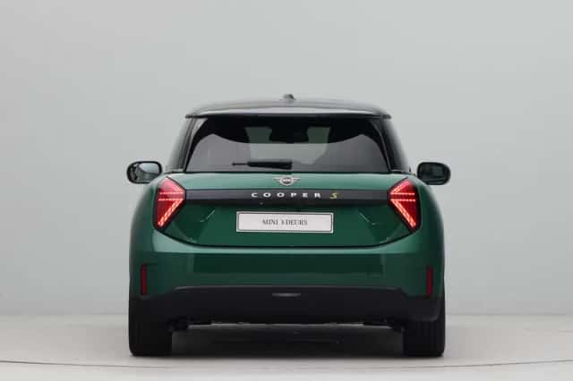 MINI Cooper (2026) thumbnail 6
