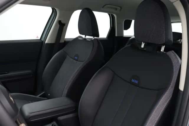 MINI Countryman (2024) thumbnail 4