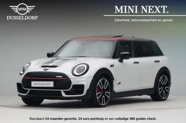 MINI Clubman (2023) thumbnail 1