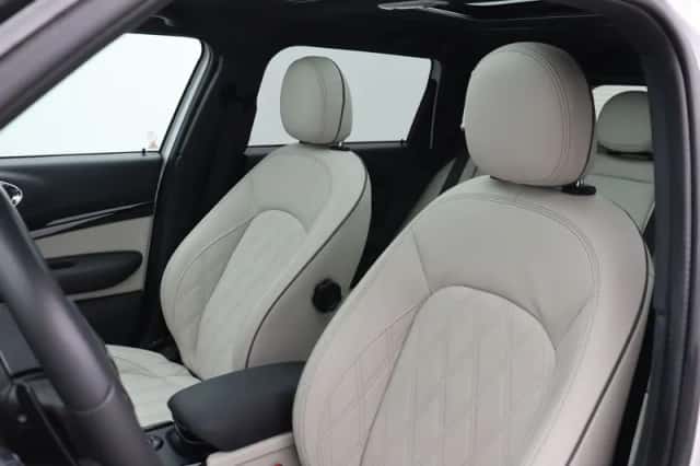 MINI Clubman (2023) thumbnail 5
