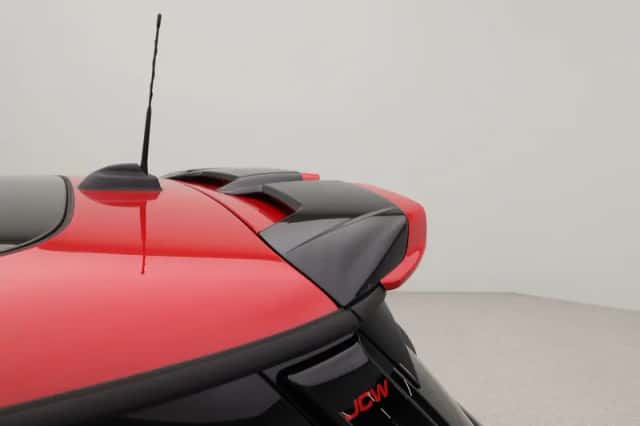 MINI Cooper (2025) thumbnail 24