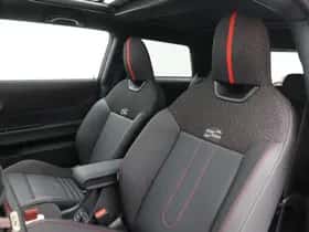 MINI Cooper (2025) thumbnail 5