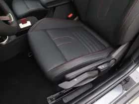 MINI Cooper (2025) thumbnail 15