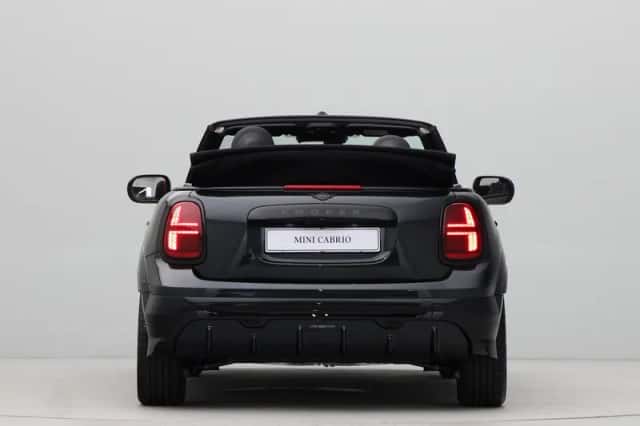 MINI Cabrio (2026) thumbnail 15