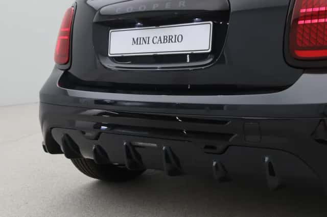 MINI Cabrio (2026) thumbnail 27