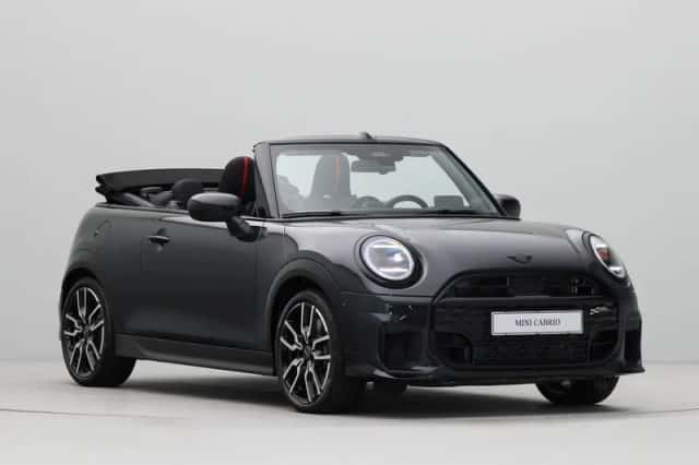 MINI Cabrio (2026) thumbnail 10