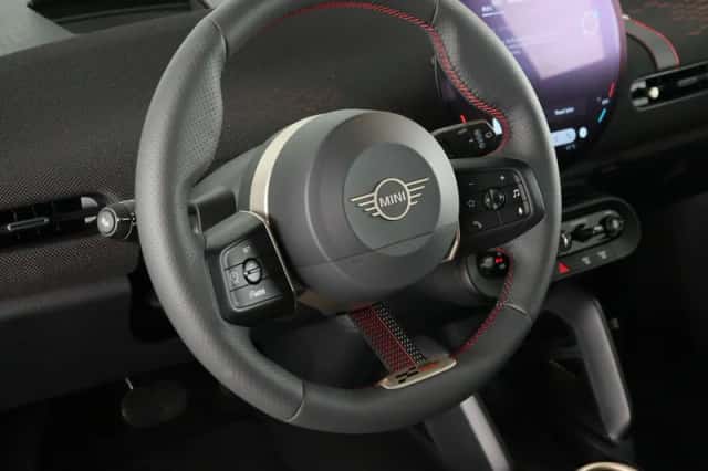 MINI Cooper (2026) thumbnail 16