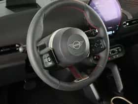 MINI Cooper (2026) thumbnail 16