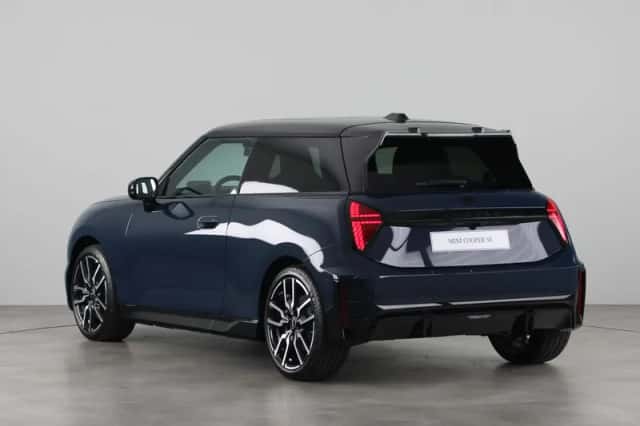 MINI Cooper (2026) thumbnail 7