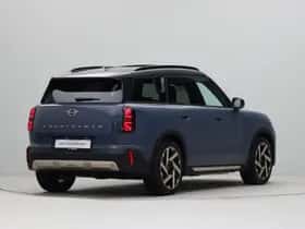 MINI Countryman (2025) thumbnail 8
