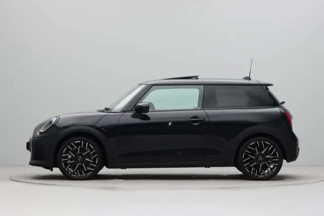 MINI Cooper (2026) thumbnail 11
