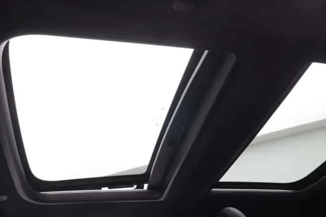 MINI Cooper (2026) thumbnail 23