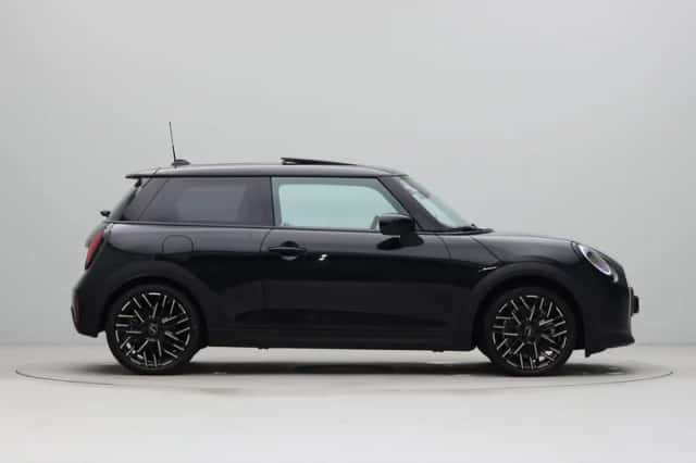MINI Cooper (2026) thumbnail 7