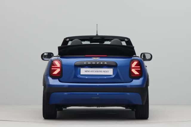 MINI Cabrio (2026) thumbnail 15
