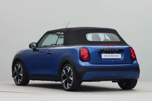 MINI Cabrio (2026) thumbnail 18