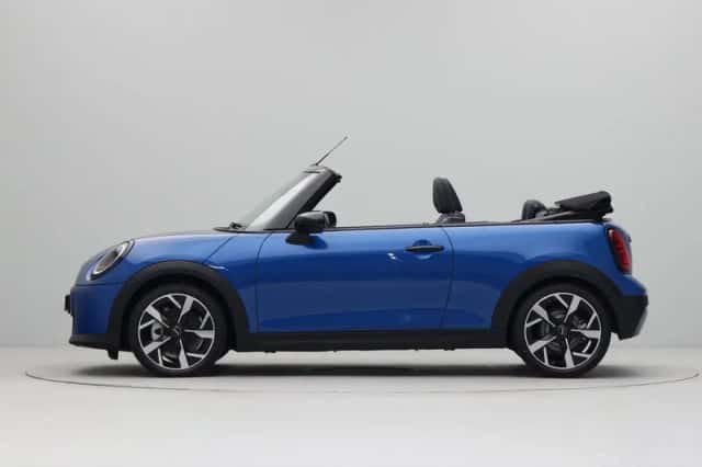 MINI Cabrio (2026) thumbnail 19