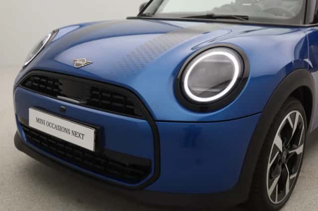 MINI Cabrio (2026) thumbnail 28