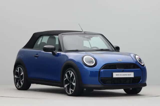 MINI Cabrio (2026) thumbnail 9