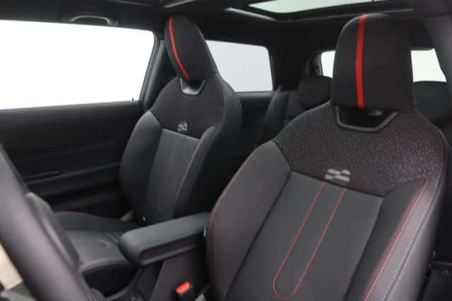 MINI Cooper (2026) thumbnail 5