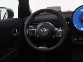 MINI Cooper (2026) thumbnail 2