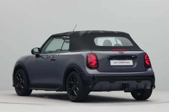 MINI Cabrio (2026) thumbnail 18