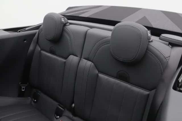 MINI Cabrio (2026) thumbnail 25