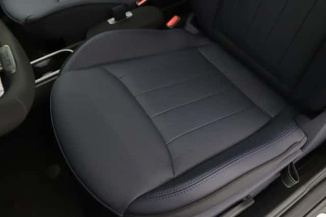 MINI Cooper (2026) thumbnail 14