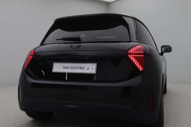 MINI Cooper (2026) thumbnail 24
