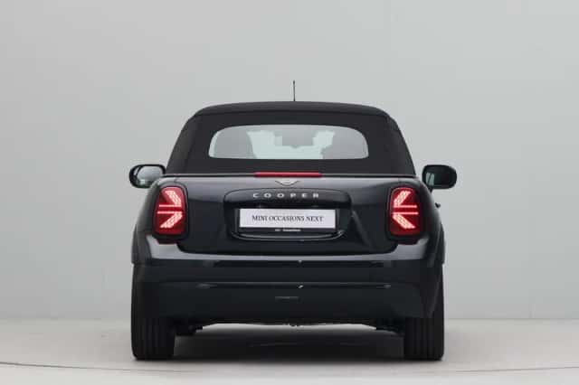 MINI Cabrio (2026) thumbnail 16