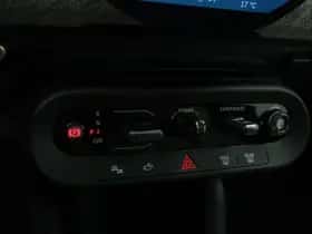 MINI Cooper (2024) thumbnail 15