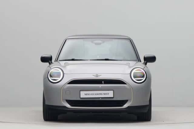 MINI Cooper (2024) thumbnail 5