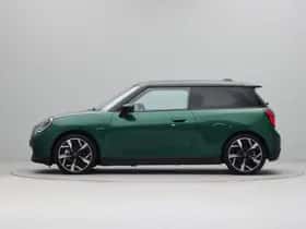 MINI Cooper (2024) thumbnail 11