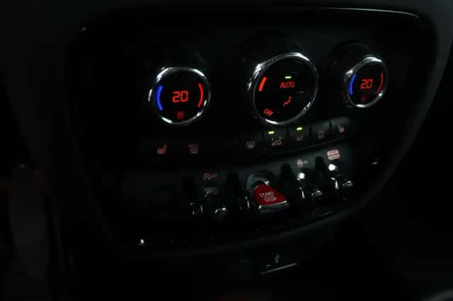 MINI Clubman (2023) thumbnail 16