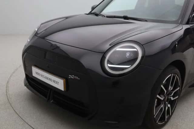 MINI Cooper (2024) thumbnail 20