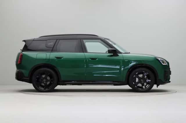 MINI Countryman (2025) thumbnail 4