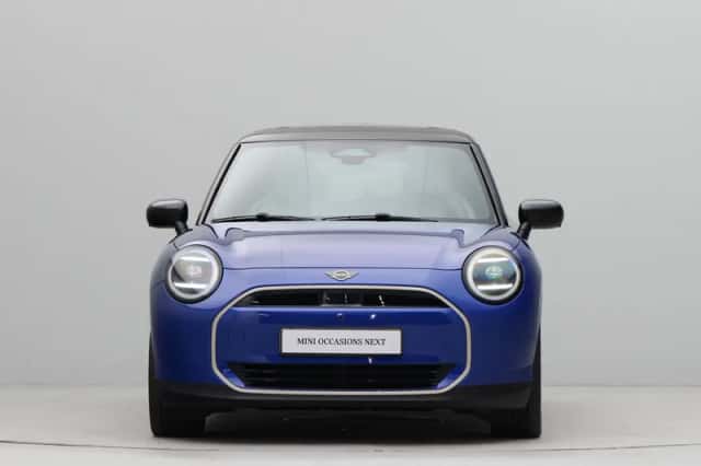 MINI Cooper (2024) thumbnail 5