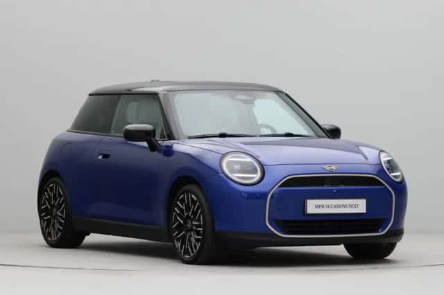 MINI Cooper (2024) thumbnail 6
