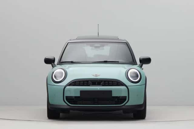 MINI 5-deurs (2026) thumbnail 2