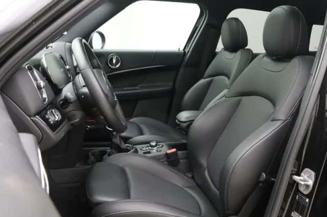 MINI Countryman (2021) thumbnail 4