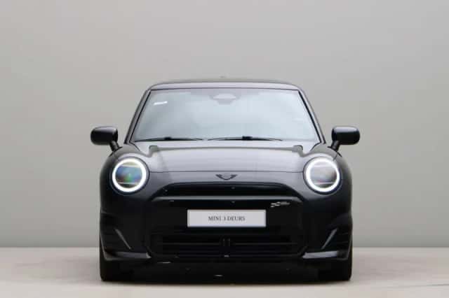 MINI Cooper (2026) thumbnail 6