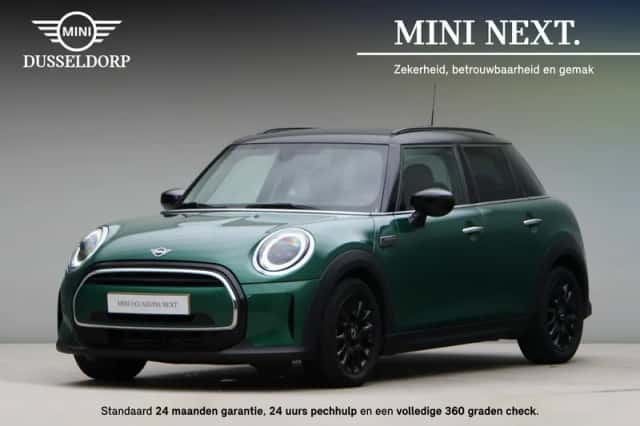 MINI Cooper (2021) thumbnail 1