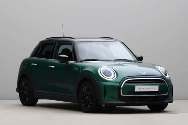 MINI Cooper (2021) thumbnail 3
