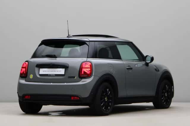 MINI Mini Electric (2022) thumbnail 5